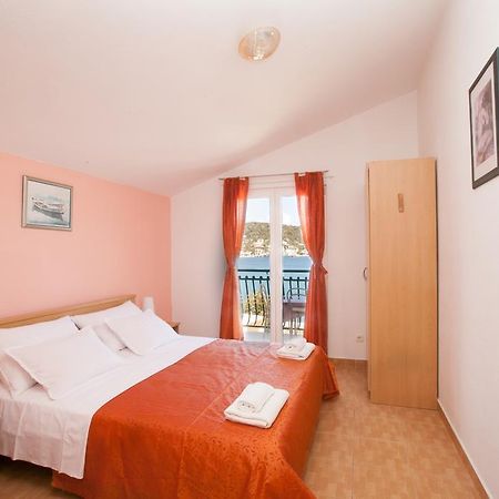Villa Stana Vinišće Buitenkant foto