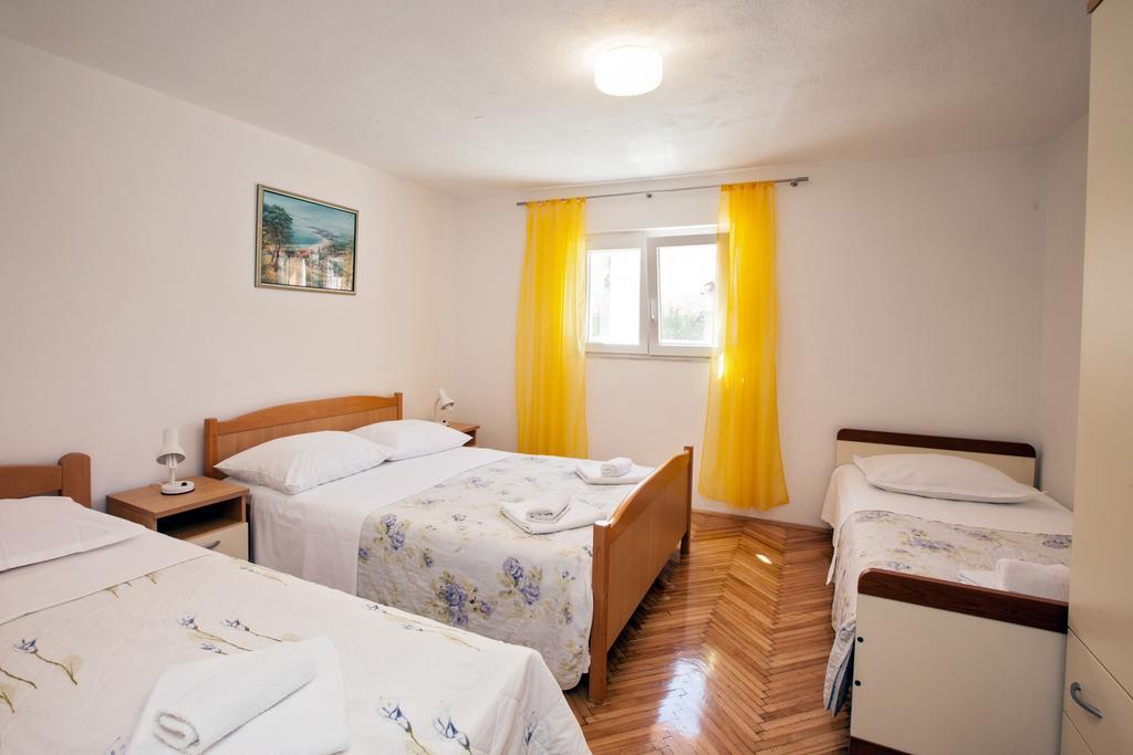 Villa Stana Vinišće Buitenkant foto